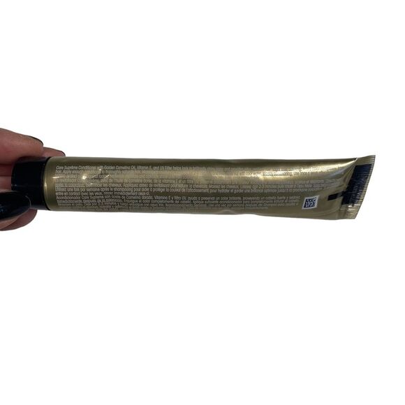 3 L’Oreal Paris Superior Preference Care Supreme #3 Color & Shine Conditioners - Picture 4 of 5